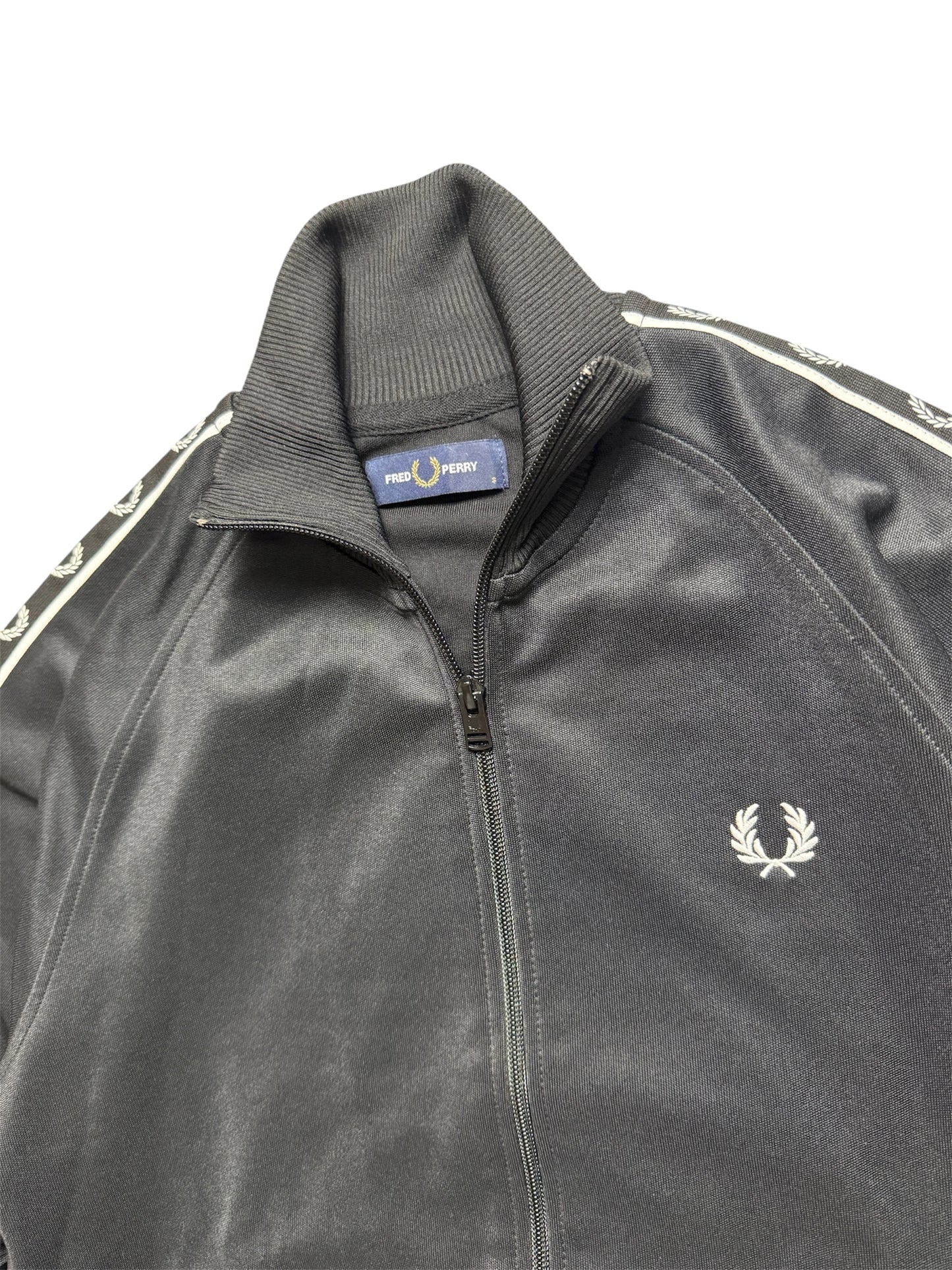 Fred Perry Trackjacket Schwarz | S
