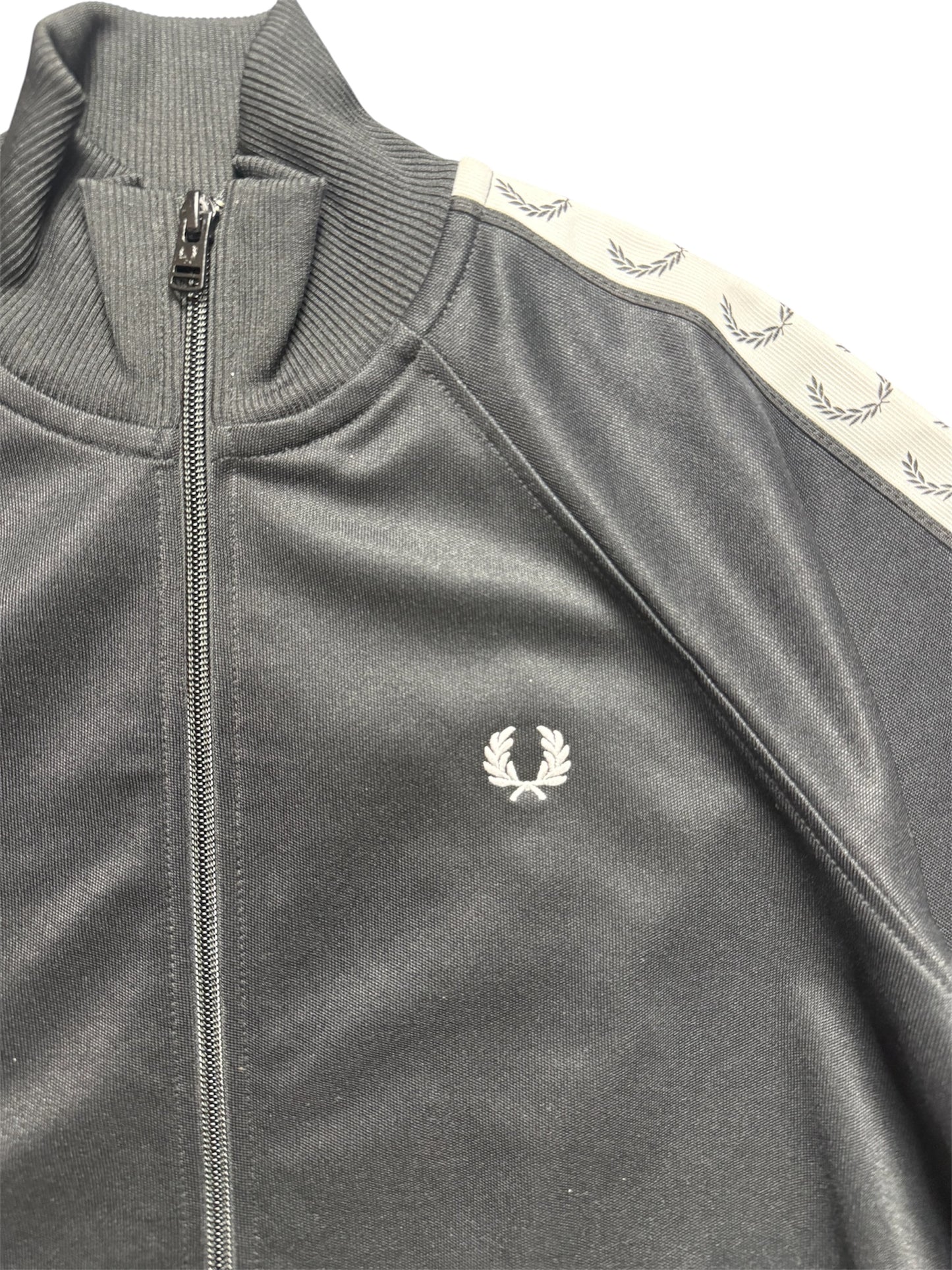 Fred Perry Trackjacket | Xs